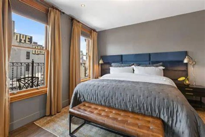 A Luxurious Retreat In The Heart Of The City