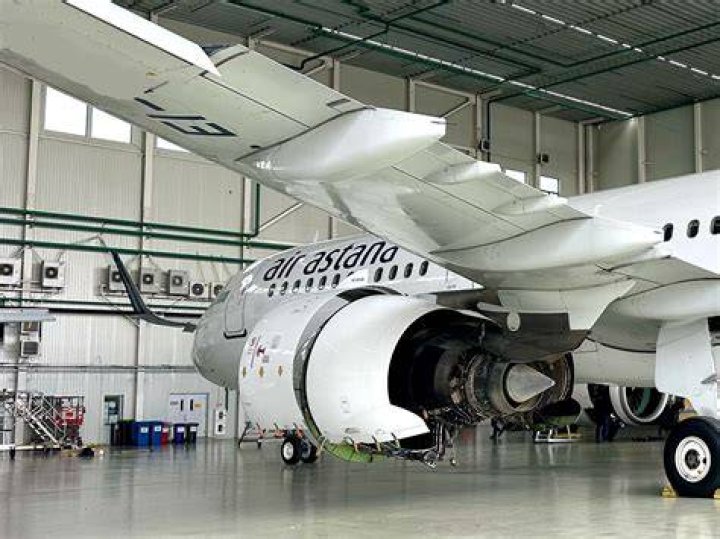 Air Astana Incident Engine Footage Reveals All