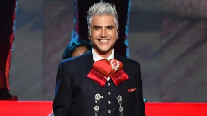 Alejandro Fernandez Net Worth, Height, Age, Education, Career, Achievements, Controversies