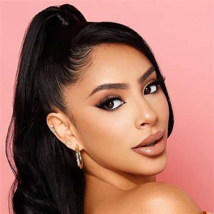 Alondra Ortiz (alondradessy) Bio (Wiki)