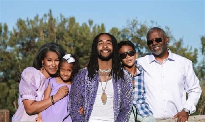 Amira Grandberry: Facts About Omarion's Sister