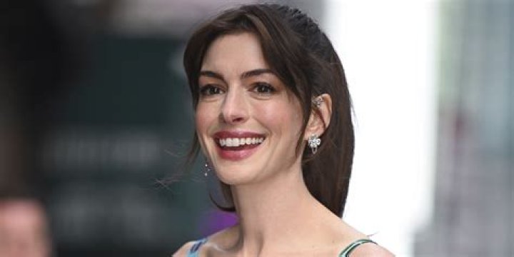 An Actress On The Rise, Making Waves In Hollywood
