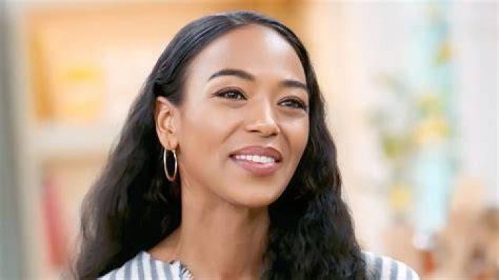 Ananda Lewis Biography, Age, Height, Husband, Net Worth, Family