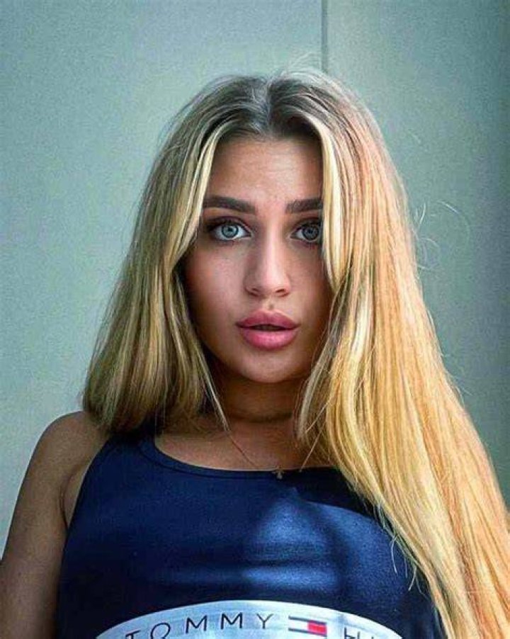 Anna (arilaviee) Height, Weight, Net Worth, Age, Birthday, Wikipedia, Who, Instagram, Biography