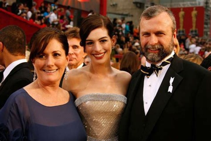 Anne Hathaway And Her Inspiring Older Brother