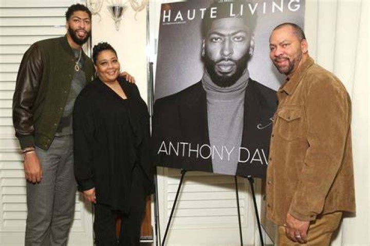 Anthony Davis Parents Meet Erainer Davis And