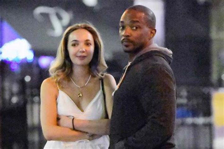 Anthony Mackie's Dating Life Unveiled: Discoveries And Insights