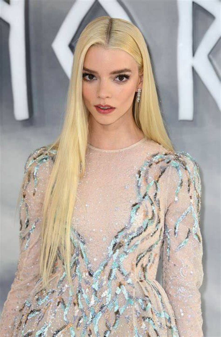 Anya Taylor-Joy's Anorexia: Unveiling The Hidden Truths