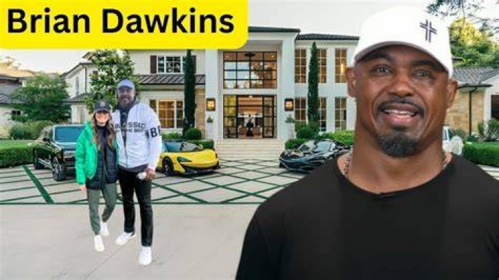 Brian Dawkins Biography, Age, Height, Wife, Net Worth, Family ·