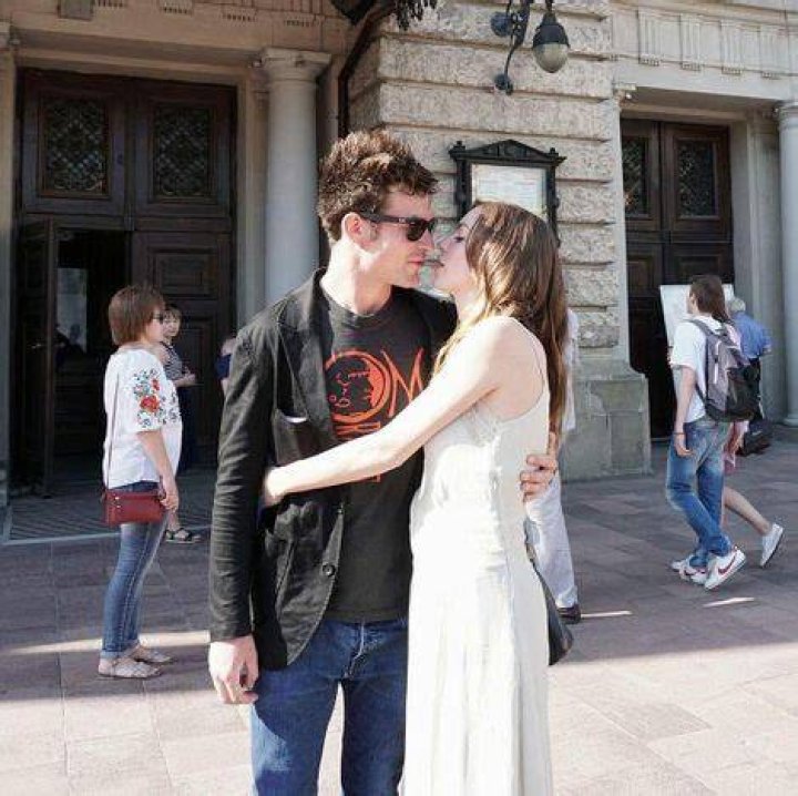 Canadian actress, Michelle Mylett and her boyfriend Jesse Antler flaunting their love tale