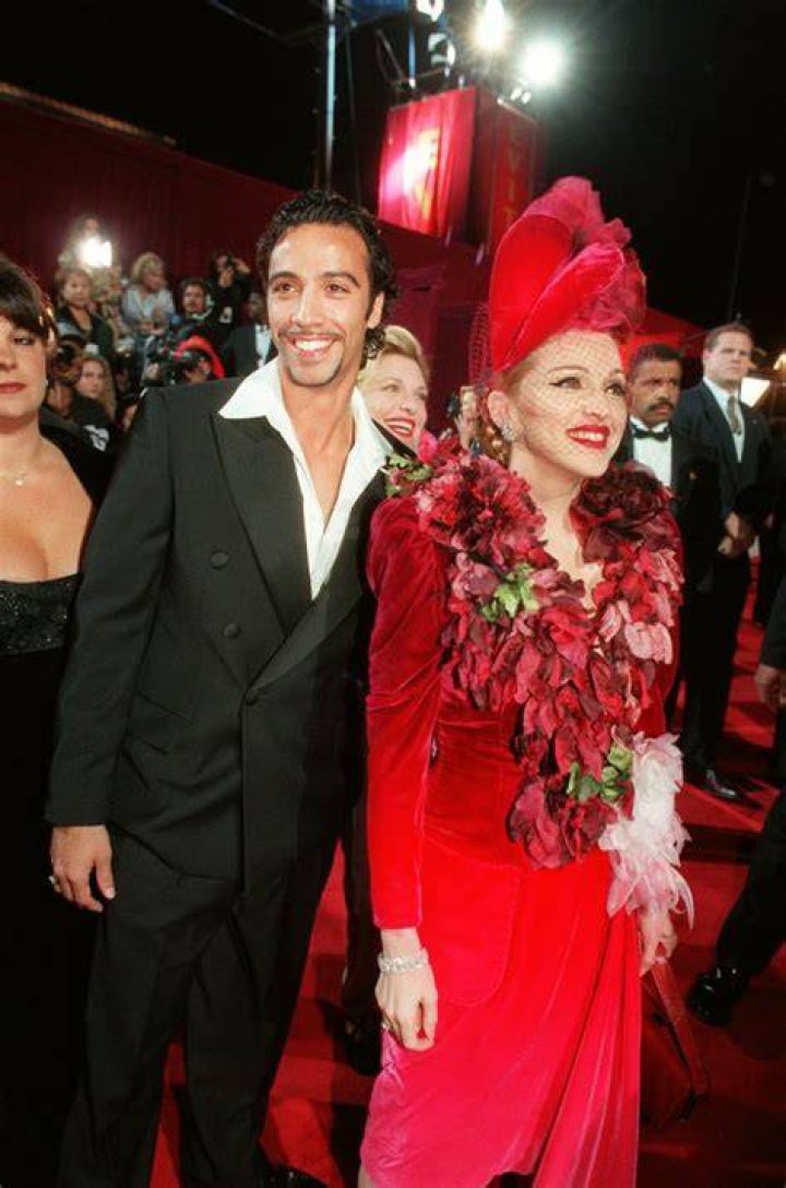 Carlos Leon Net Worth ·