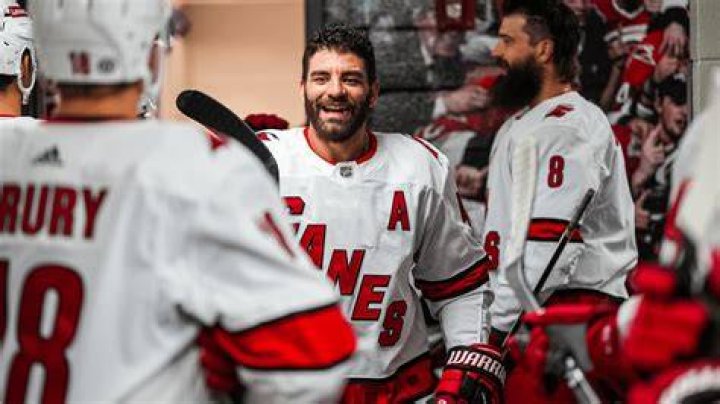 Carolina Hurricanes Centre Jordan Martinook Married To Courtney Dyck; Meet The Couple On Instagram