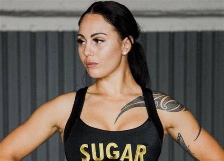 Cherneka Johnson Age, Height And Weight