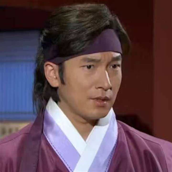 Cho Seung Woo's Marital Journey And Its Impact