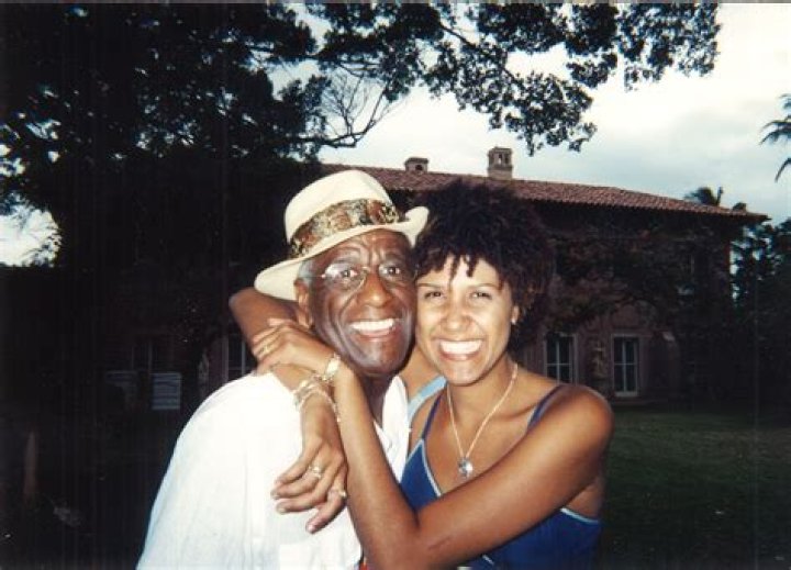 Christine Harris-Amos: Who is Wally Amos' wife?