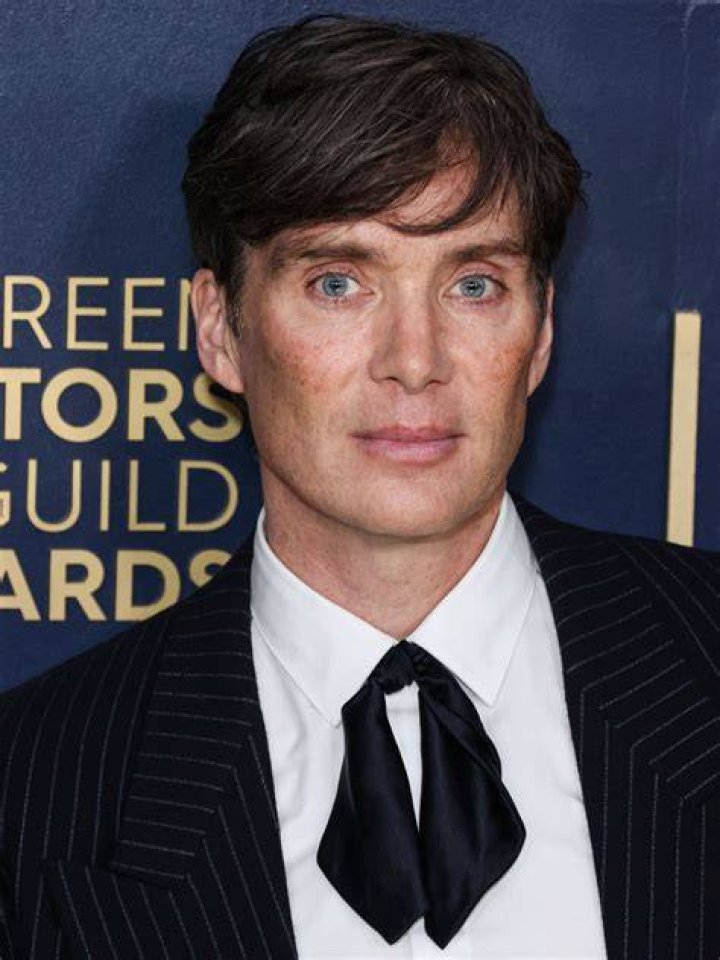 Cillian Murphy's Tumor Rumors Debunked