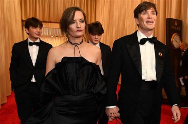 Cillian Murphy's Unique Gait And Its Impact On His Persona