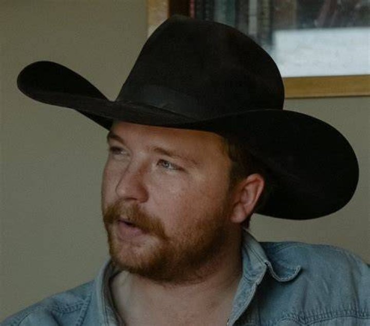 Colter Wall Age, Height, Net Worth, Ranch, Tour |