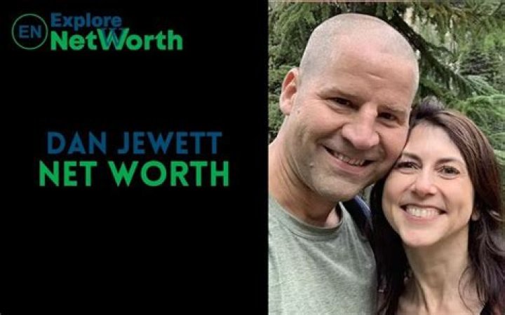 Dan Jewett net worth - VivaVlog