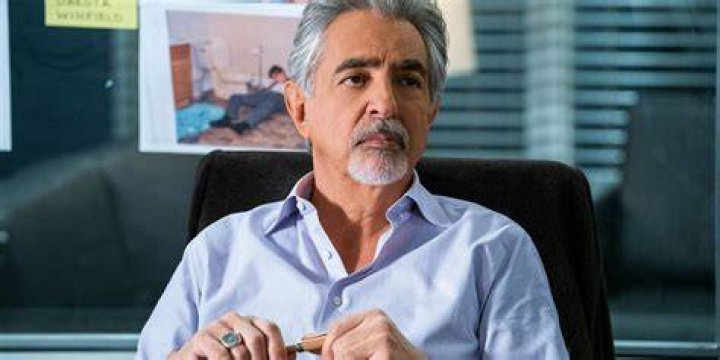 Did Joe Mantegna Serve In The Military, Is He Sick? Fans Worried About His Health |