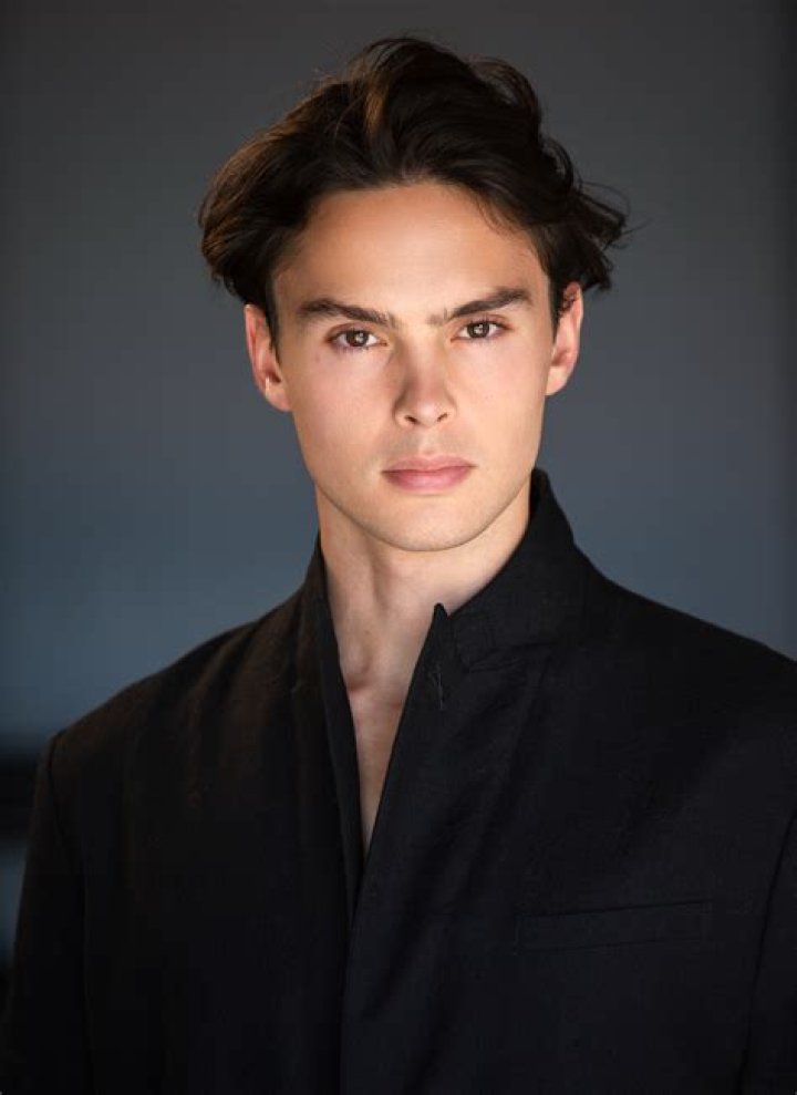Discover The Intriguing Life And Career Of Jared Scott