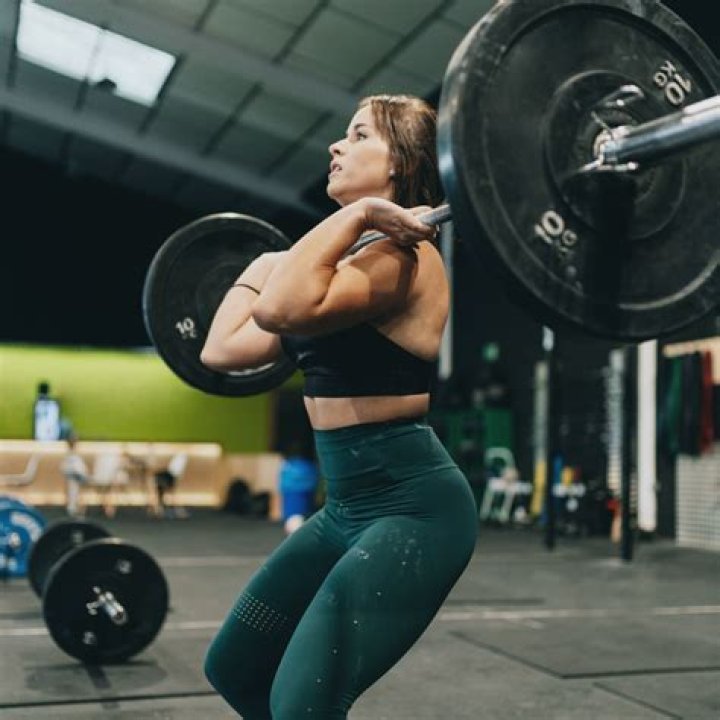 Discover The Latest Triumphs Of Azenith Briones In Weightlifting