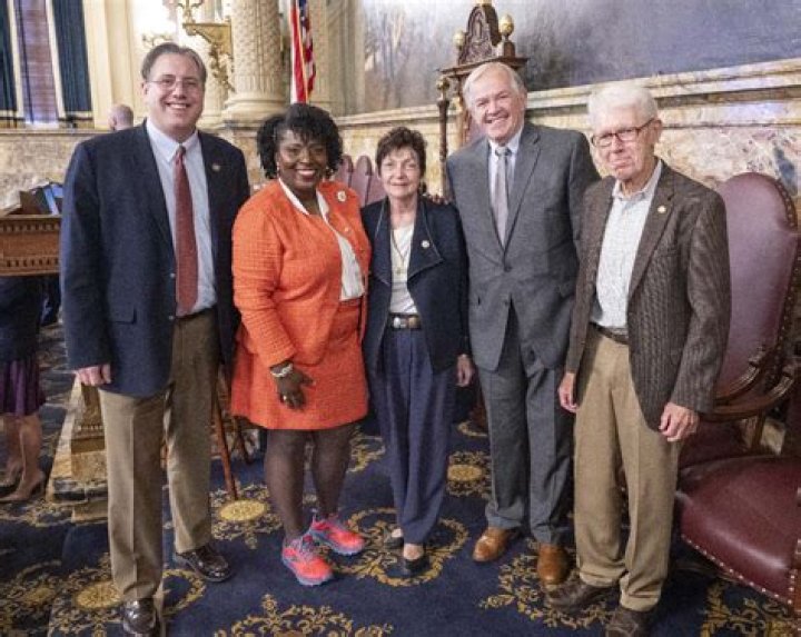 Discover The Remarkable Legacy Of Barbara Philipps: A Trailblazing Mayor
