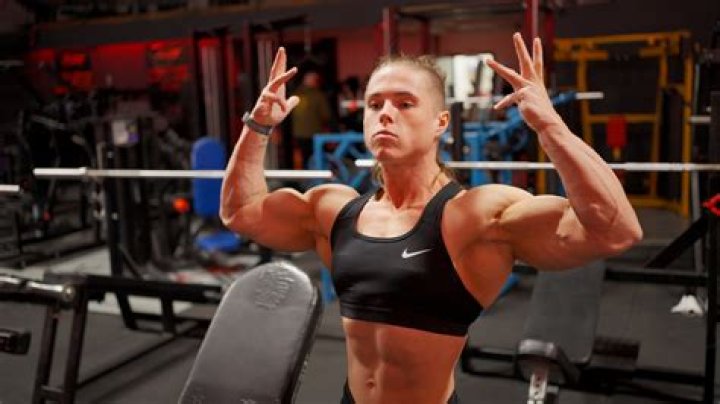 Emma Robert's Muscular Physique Unveiled