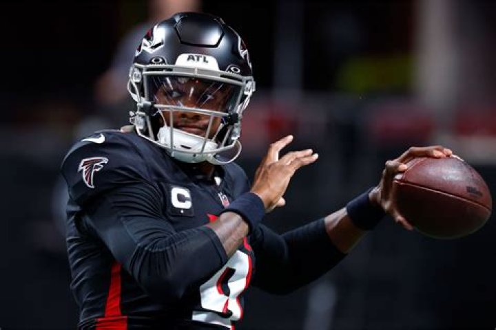 Everything You Need to Know About the Falcons QB’s Family |