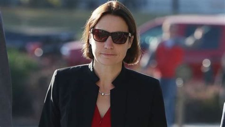 EXPLORE Fiona Hill Wiki, Biography, Age, Height, Husband, Married, Net Worth!!
