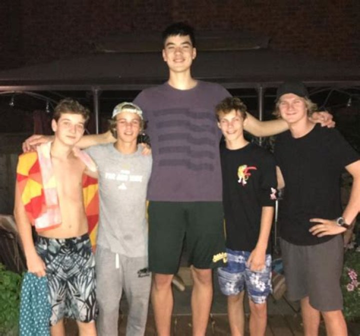 Exploring The Height Of Zach Eady's Dad