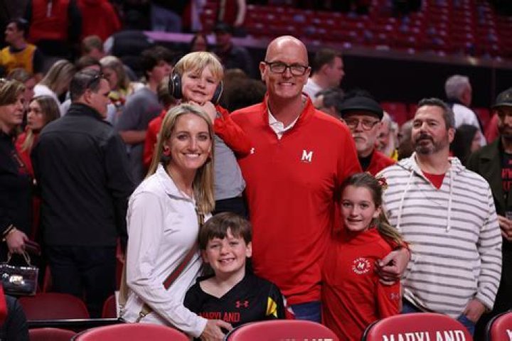 Exploring The Scott Van Pelt Family