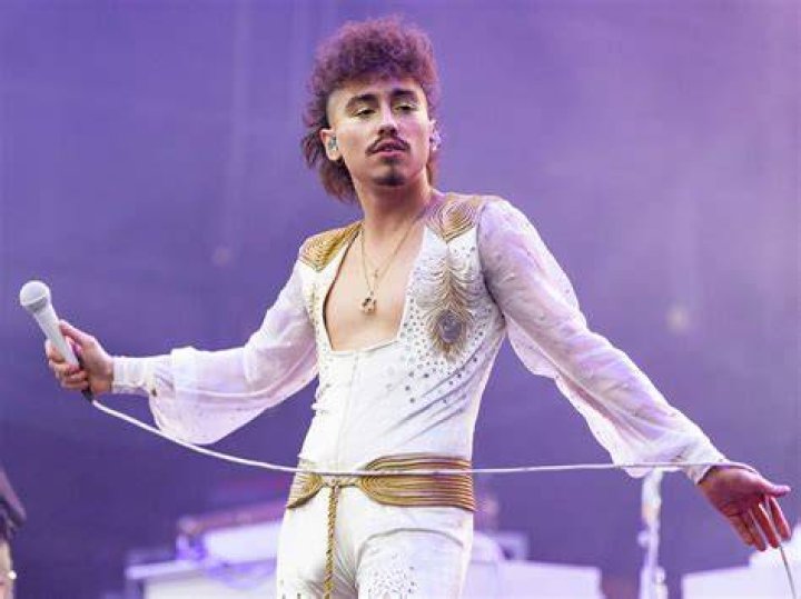 Greta Van Fleet's Lead Singer Height And Its Impact