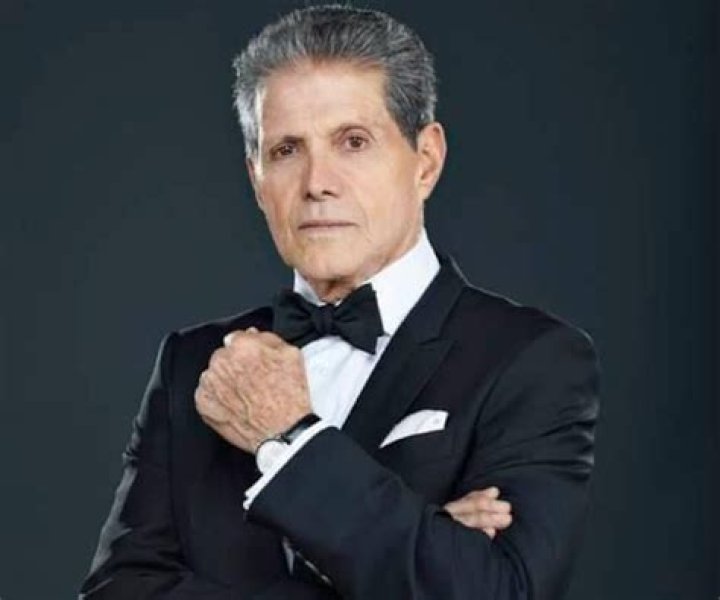 Hctor Bonilla ·
