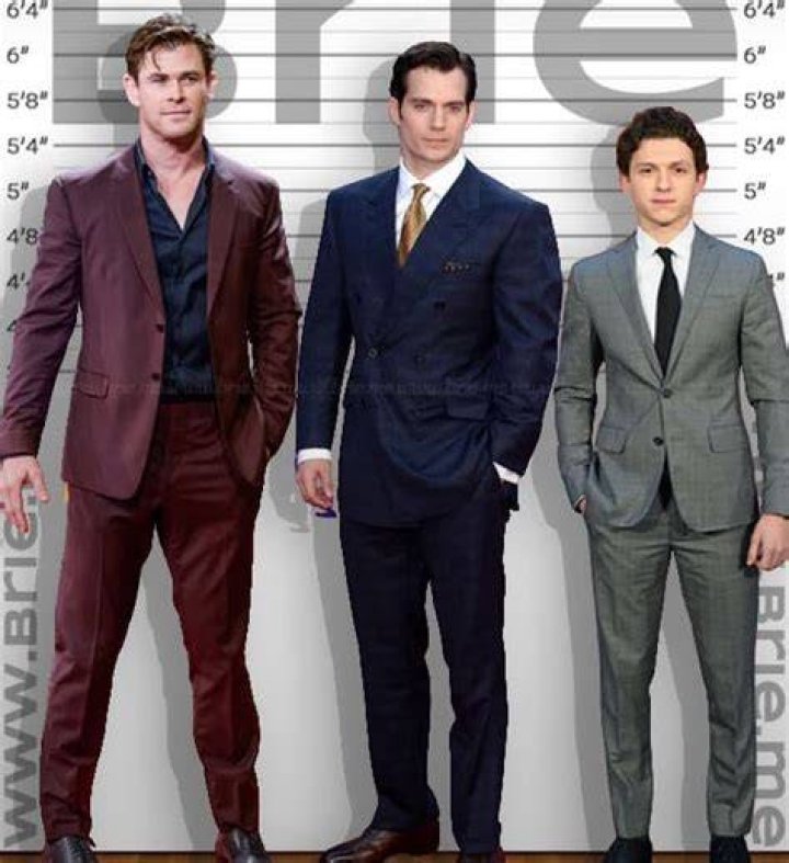 Henry Cavill Height ·