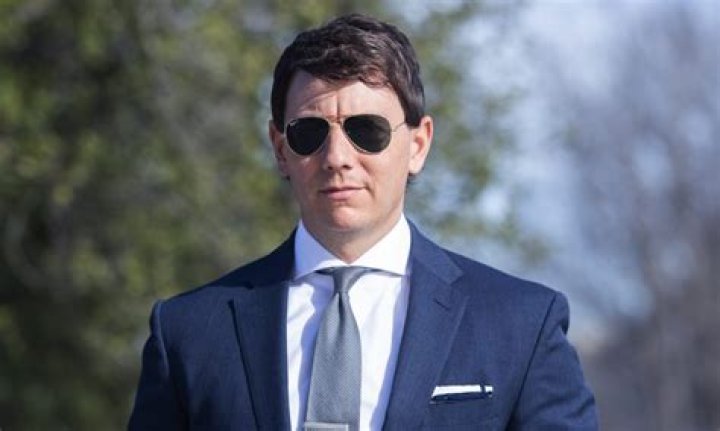 Hogan Gidley’s Bio – Wife, Age, Hair, Family, Salary