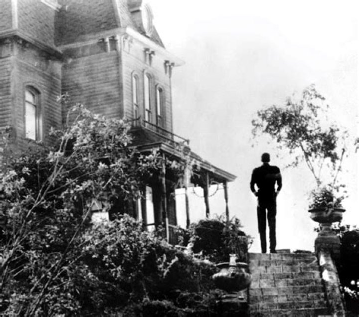"Hotel California" And The Shadows Of Satanism