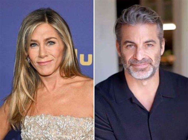 How Much Money Does Jennifer Aniston’s Half-Brother Make? |