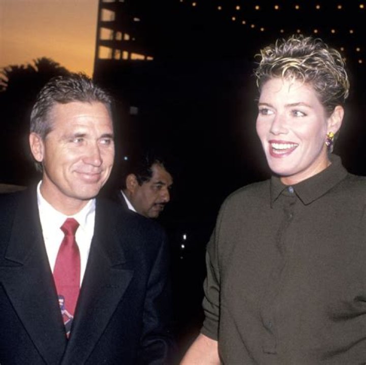 How Rich is the Ex-Husband of Kelly McGillis? |
