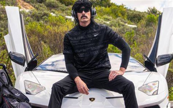 How Tall Is Dr Disrespect The Truth