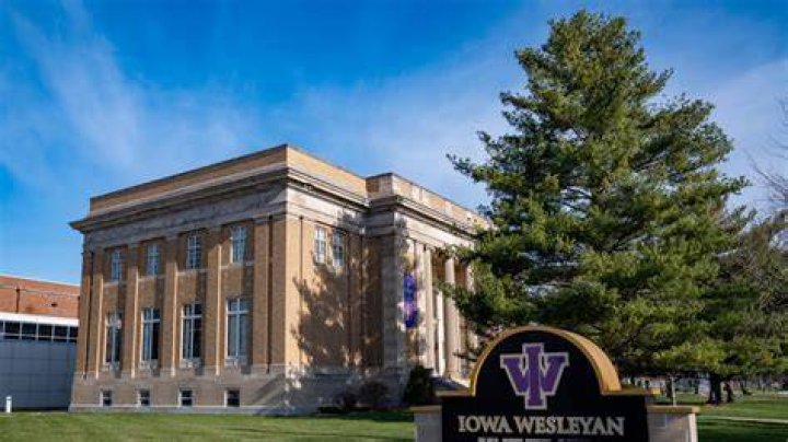 I first met Mike Leach at Iowa Wesleyan