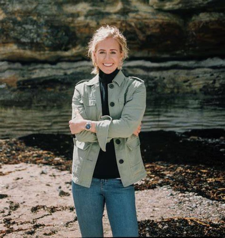 Iona Stephen's Marital Status Revealed • Exclusive Insights