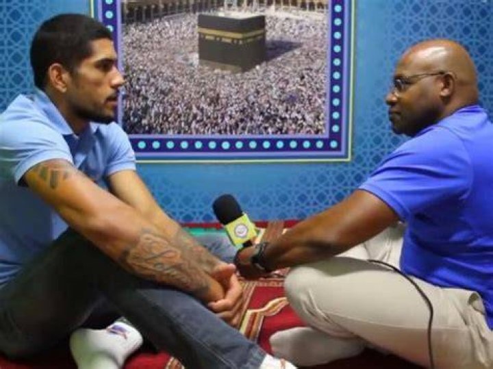 Is Alex Pereira A Devout Muslim?