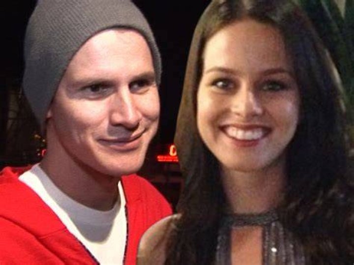 Is Daniel Tosh's Wife On His Show?