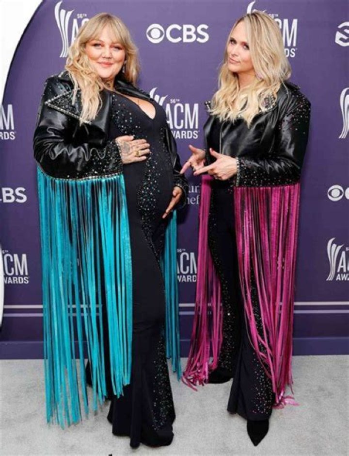 Is Miranda Lambert Pregnant Or Gained Weight Here?