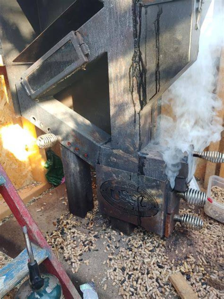 Is pellet stove smoke dangerous? |