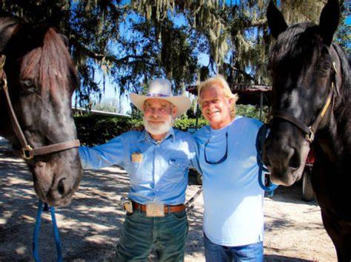 Is Tom Oar Still Alive? Everything to Know About Him ·