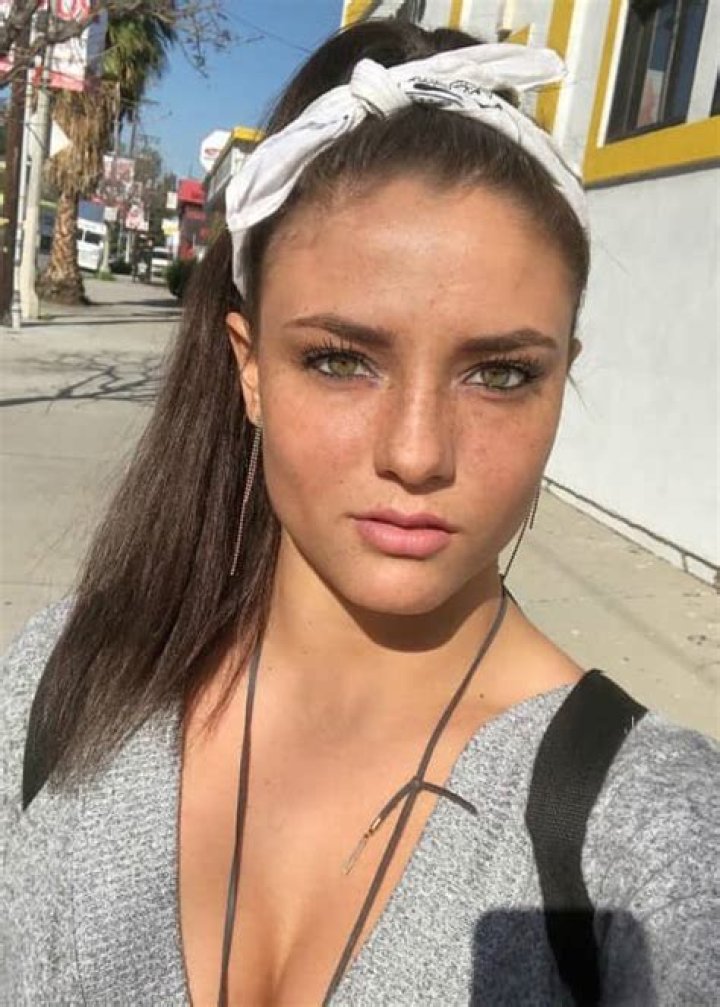 Jade Chynoweth Biography, Age, Height, Husband, Net Worth, Family