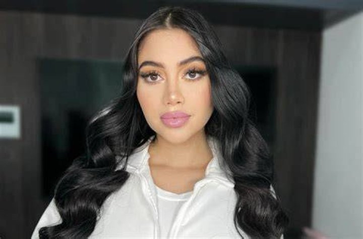 Jailyne Ojeda- Age, Bio, Boyfriend, Weight, Height, Net Worth, Career ·