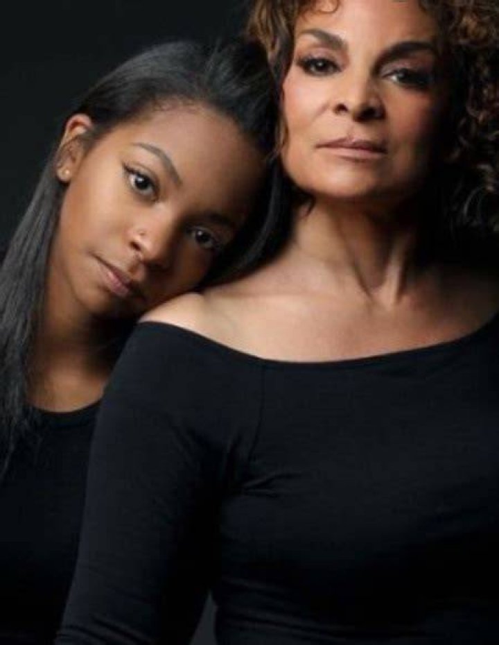 Jasmine Guy’s Daughter Imani Duckett- Unrevealed Facts About Her ·